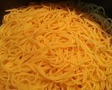 A picture of step 2 of Green Pesto Spaghetti.