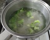 Foto del paso 2 de la receta: Tarta de brócoli y cebolla