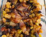 Foto del paso 3 de la receta: 🍐🍐PERAS 🍐 🍐 AL CARAMELO (con pasas de uva)🍇🍇