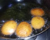 A picture of step 8 of Meethi tikiya.