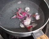 Foto langkah ke 2 dari resep Bening gambas wortel.