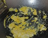 Foto langkah ke 2 dari resep Nasi Goreng Seafood.