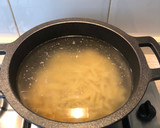 Foto del paso 1 de la receta: Macarrones con mantequilla vegana y seitán