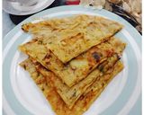 A picture of step 8 of ALOO kAY PARATHAY WITH KETCHUP AND TEA.