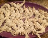 Foto langkah ke 4 dari resep 91. Udang Goreng Tepung Kriuk Tahan Lama.