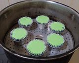 Foto langkah ke 9 dari resep Bolu Kukus Mekar.