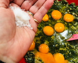 Foto del paso 6 de la receta: Budín de acelgas con sorpresa