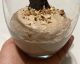 Foto del paso 7 de la receta: Mousse de chocolate con trozos de frutos secos
