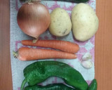 Foto del paso 1 de la receta: Pisto con merluza