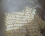 Foto langkah ke 1 dari resep Indomie Carbonara.