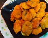 बटाटा भजी (batata bhaji recipe in marathi) रेसिपी स्टेप 3 फोटो 