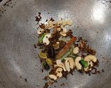 A picture of step 1 of Coconut Milk Pulao.