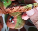 Foto langkah ke 6 dari resep Cookies teflon 2 (pandan, strowberry dan choco chip).