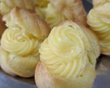Gambar langkah 7 resipi Cream puff.