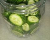 A picture of step 3 of Pickled cucumber.