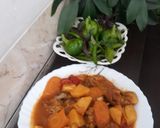 عکس مرحله 2 از دستور خورشت سیب زمینی وهویج