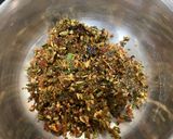 A picture of step 2 of Paan Raita.