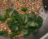 A picture of step 4 of High Protein Paneer Upma.