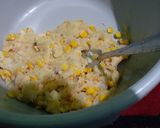 Foto langkah ke 6 dari resep Perkedel Kentang Jagung.