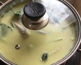 Foto langkah ke 5 dari resep Ayam Ingkung Yogyakarta.