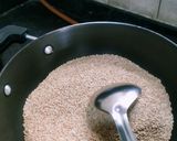 A picture of step 1 of Tilgud Chikki.