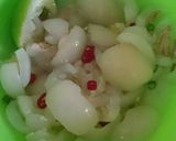 Foto langkah ke 3 dari resep Asinan Rambutan.