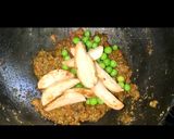 मटार निमोना यूपी स्टाईल मटार उसळ (matar nimona recipe in marathi) रेसिपी स्टेप 6 फोटो 
