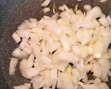Une image de l'étape 3 de Pasta Scampis et Pesto de Pistaches.