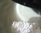 Foto langkah ke 3 dari resep Bolu jadul 4 telur.