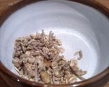 Foto del paso 1 de la receta: Granola con yogur