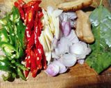 Foto langkah ke 1 dari resep Tumis Jantung Pisang.