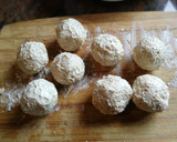 Foto del paso 5 de la receta: Pelotillas de queso de cabra encamisadas