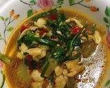 รูปขั้นตอนการทำที่ 5 ของ แกงไก่ใส่ฝักเขียว