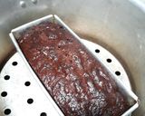 Foto langkah ke 4 dari resep Brownies Kukus Coklat Topping Keju.