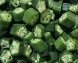 A picture of step 1 of Bhindi ki sabji.