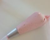 Une image de l'étape 3 de Ganache fraise.