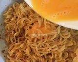 Foto langkah ke 3 dari resep Donat Indomie.