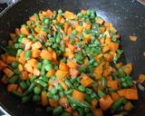 A picture of step 3 of French beans curry.