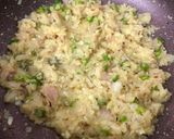 A picture of step 7 of Pav Bhaji.