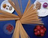 Jollof Spaghetti (Pasta in Tomato Sauce) recipe step 1 photo