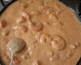 Foto del paso 6 de la receta: Chile poblano relleno de camarón en crema chipotle