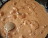 Foto del paso 6 de la receta: Chile poblano relleno de camarón en crema chipotle