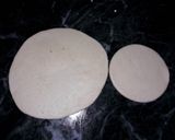 A picture of step 3 of Chandrakala gujiya.
