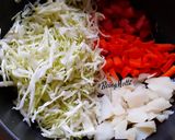 A picture of step 1 of Cabbage-Carrot-Potato Stir-fry.