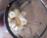 Foto del paso 1 de la receta: Mousse de chocolate con frutillas; sin azúcar!