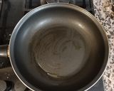Foto del paso 5 de la receta Panecillos de harina de garbanzo en sartén