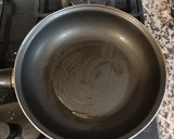 Foto del paso 5 de la receta: Panecillos de harina de garbanzo en sartén