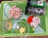 A picture of step 1 of Chicken Sandwich.