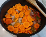 Foto del paso 3 de la receta: Estofado de ternera al vermút