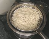 A picture of step 3 of Desi Chinese noodles.